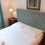 3 Bedroom, 3 Bathroom With Terrasse - Palma ליסבון