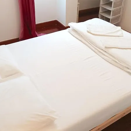 3 Bedroom, 3 Bathroom With Terrasse - Palma Лиссабон